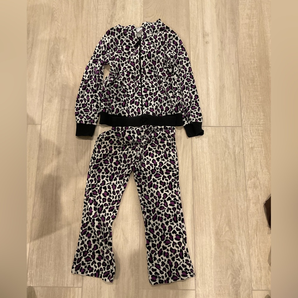 Girls Sweat Suit